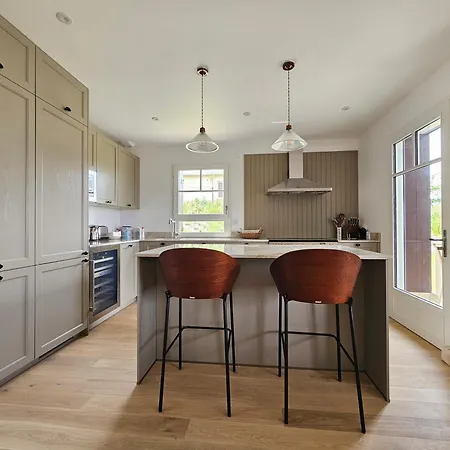 Superbe Familiale, 8 Couchages 别墅 *