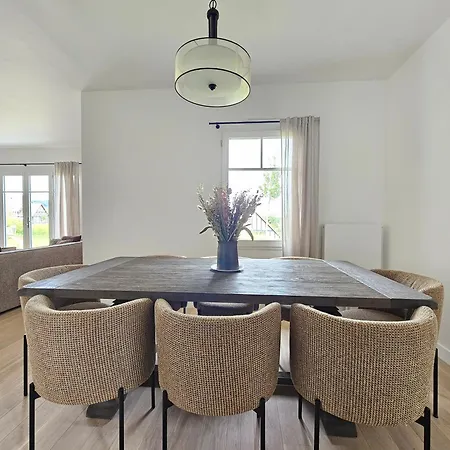 Superbe Familiale, 8 Couchages 多维尔